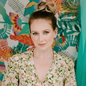 Meet your Posher, Alicia